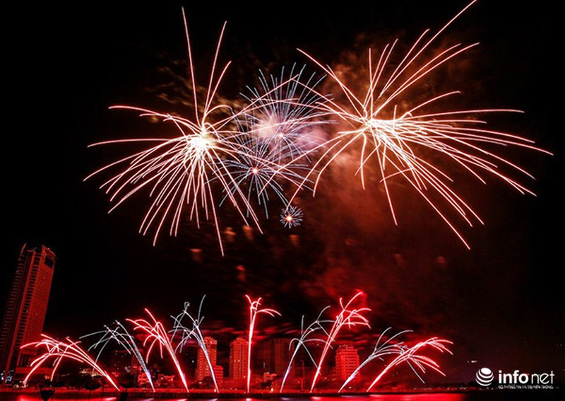 Đội Ermes Martarello (Ý) vô địch pháo hoa quốc tế Đà Nẵng 2017 - ảnh 4