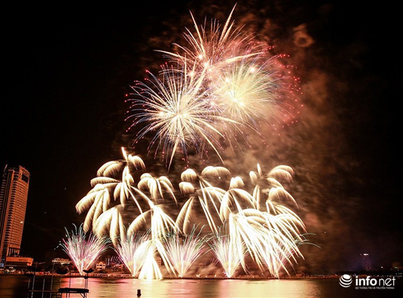 Đội Ermes Martarello (Ý) vô địch pháo hoa quốc tế Đà Nẵng 2017 - ảnh 5