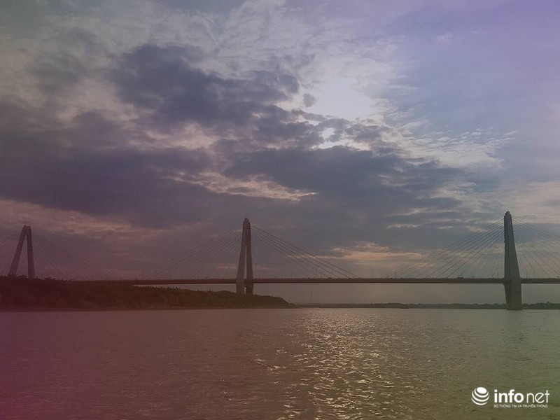 Ngắm cây cầu “già” nhất và “trẻ” nhất bắc qua Sông Hồng – Hà Nội - ảnh 8