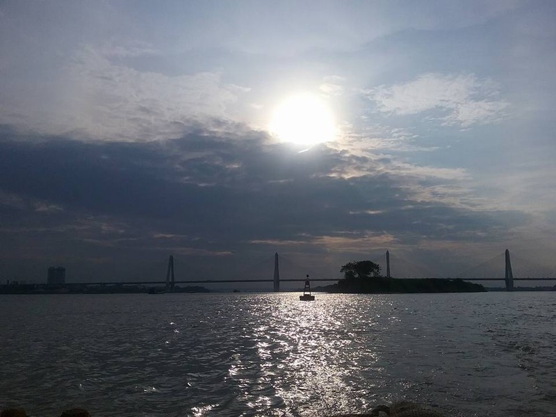 Ngắm cây cầu “già” nhất và “trẻ” nhất bắc qua Sông Hồng – Hà Nội - ảnh 7