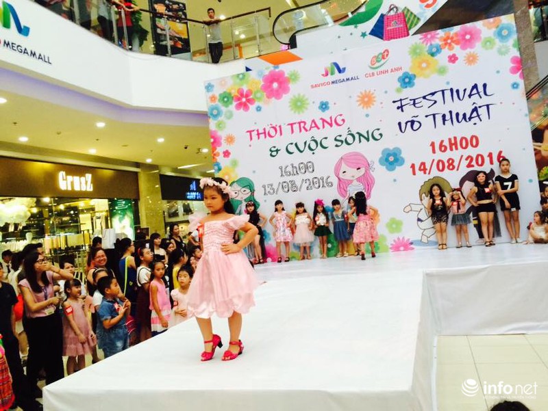 Những khoảng khắc tuyệt đẹp trong chương trình Thời trang và Cuộc sống - ảnh 14