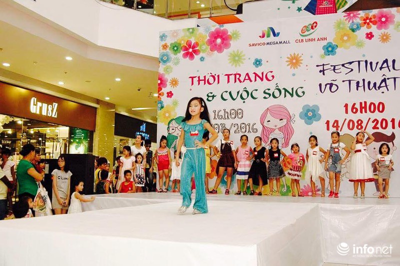 Những khoảng khắc tuyệt đẹp trong chương trình Thời trang và Cuộc sống - ảnh 17