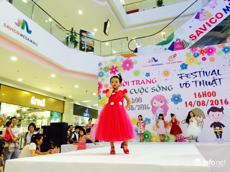 Những khoảng khắc tuyệt đẹp trong chương trình Thời trang và Cuộc sống - ảnh 8