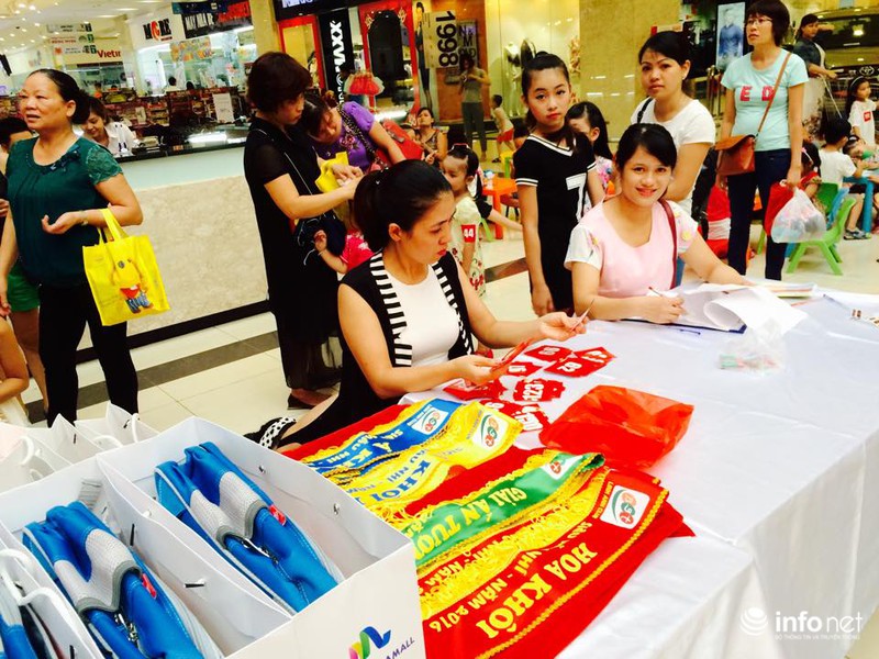 Những khoảng khắc tuyệt đẹp trong chương trình Thời trang và Cuộc sống - ảnh 2