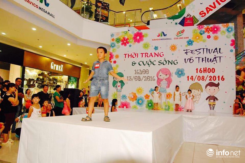 Những khoảng khắc tuyệt đẹp trong chương trình Thời trang và Cuộc sống - ảnh 12