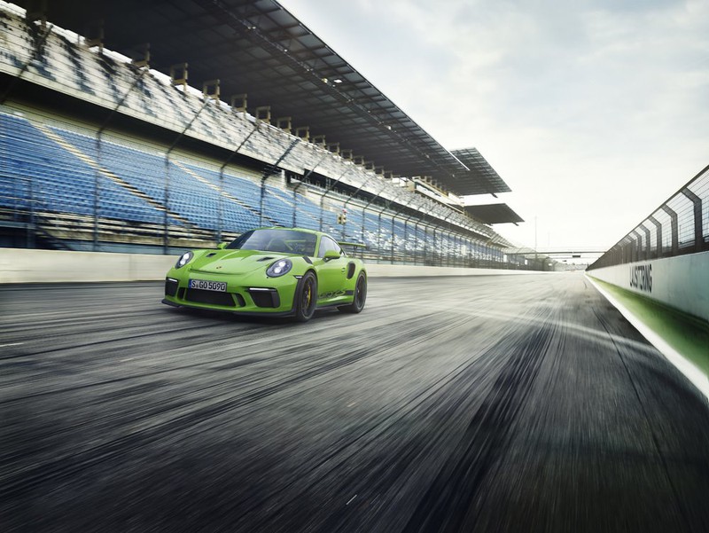 Porsche 911 GT3 RS báo giá gần 14 tỷ đồng tại Việt Nam - ảnh 1