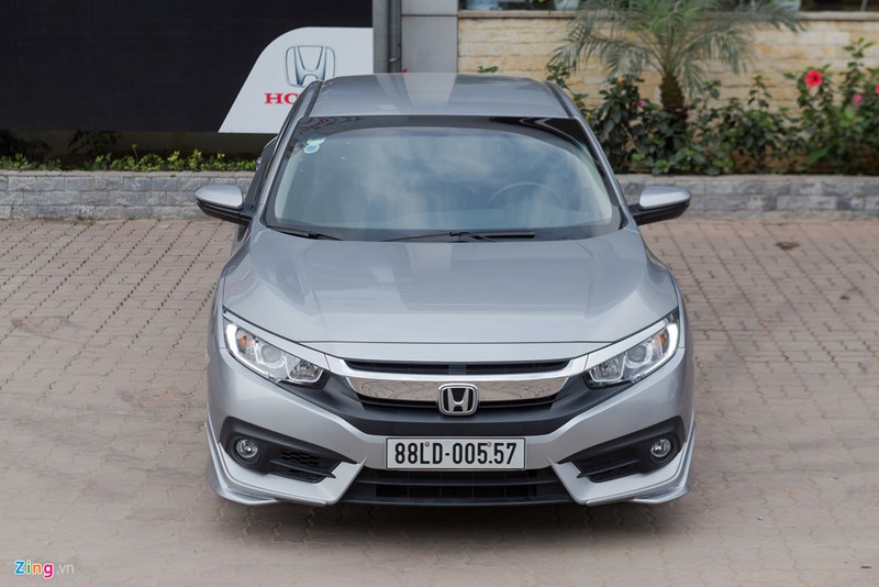 Chi tiet Honda Civic 1.8L gia 758 trieu tai Viet Nam hinh anh 3