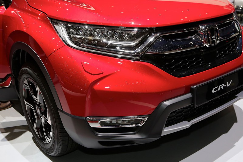 Anh thuc te Honda CR-V ban hybrid tai chau Au hinh anh 4