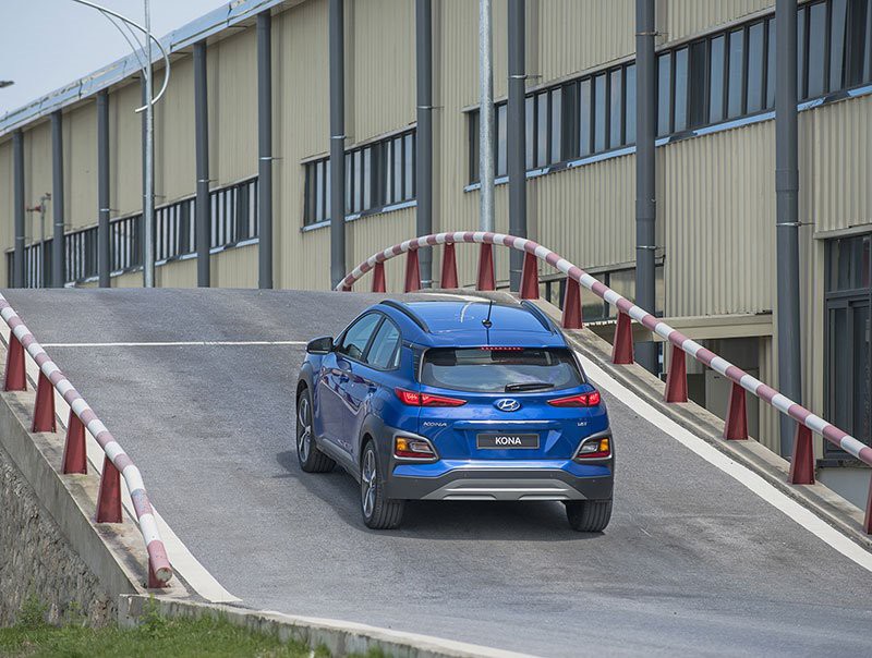 Hyundai Kona - đối thủ Ford Ecosport vừa ra mắt có gì