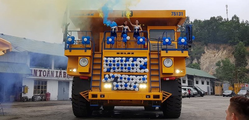 Siêu xe tải BElAZ-75131 giá 35 tỷ đồng đầu tiên về Việt Nam - ảnh 2