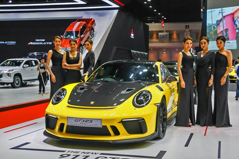 Sieu xe tran ngap tai trien lam tren dat Thai hinh anh 5