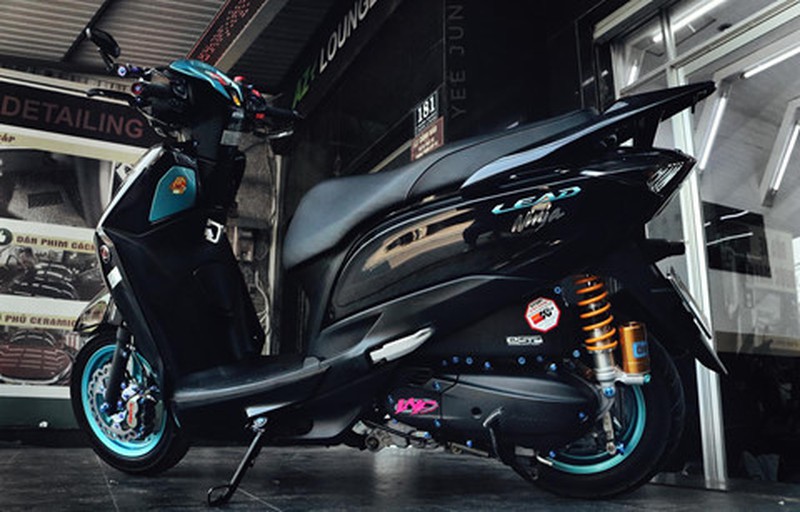 Honda Lead phien ban 'vua ninja' cua biker Ca Mau ton them 100 trieu hinh anh 10 