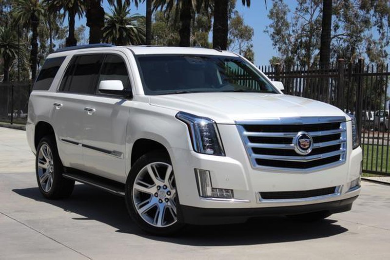 Dàn siêu xe 'khủng' của ca sĩ Đàm Vĩnh Hưng