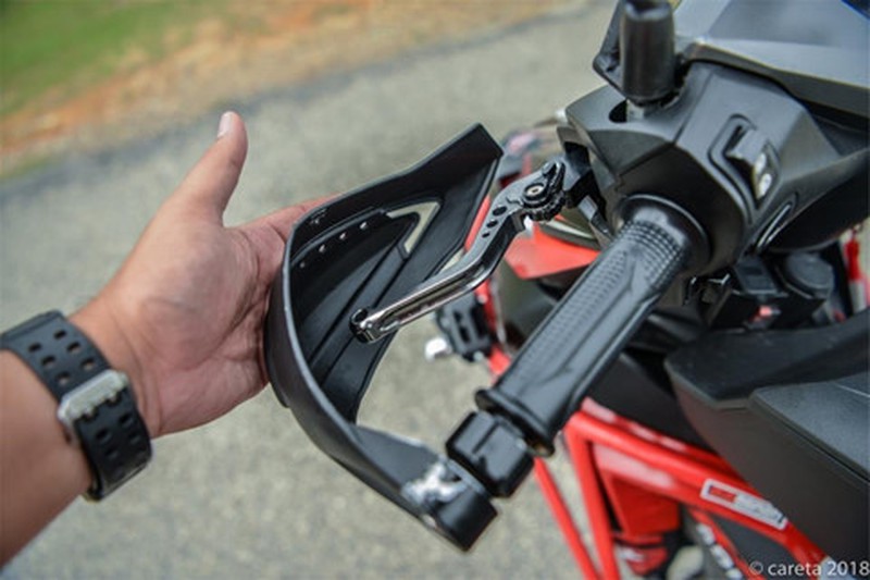 Honda Winner do phong cach 'di phuot' cua thay giao cuc chat hinh anh 10