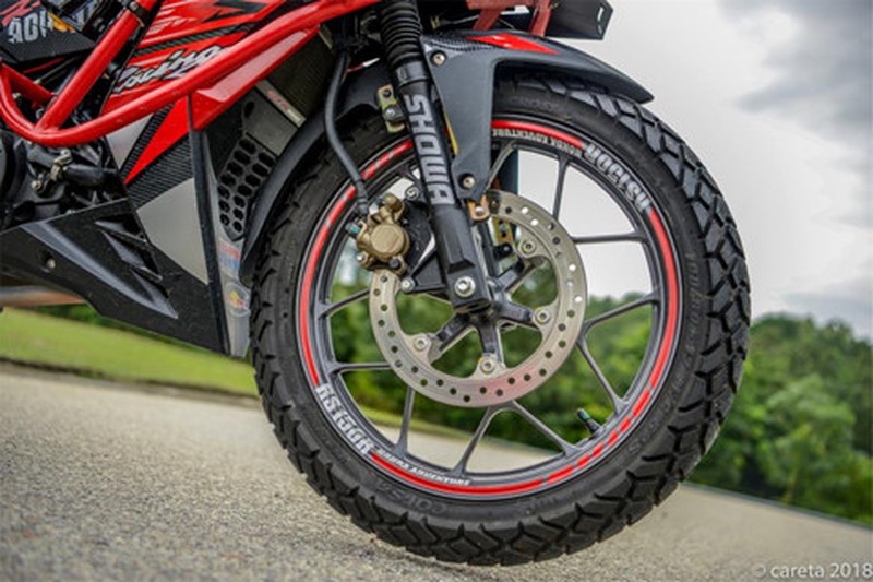 Honda Winner do phong cach 'di phuot' cua thay giao cuc chat hinh anh 9