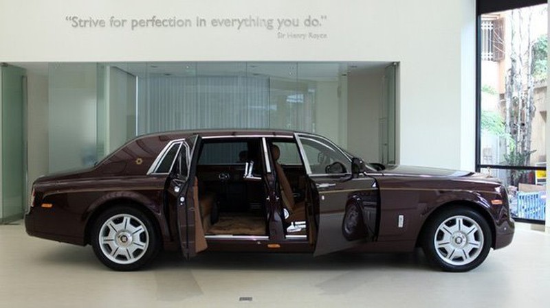 Ngắm Rolls-Royce Phantom 43 tỷ đồng của ông Lê Thanh Thản - ảnh 2