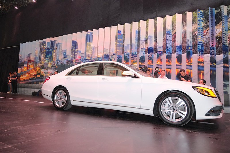 Đến Mercedes-Benz Fascination 2019 xem dàn xe sang vừa đổ bộ Hà Nội - ảnh 11