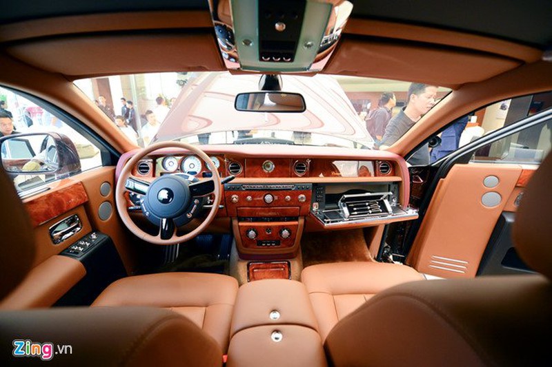 Ngắm Rolls-Royce Phantom 43 tỷ đồng của ông Lê Thanh Thản - ảnh 5