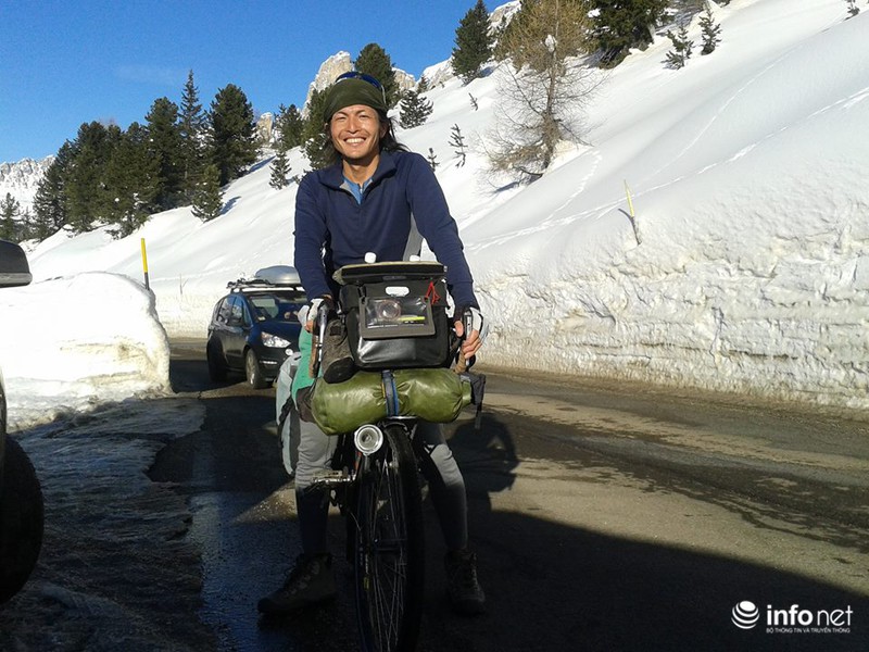 Chân dung chàng trai Nhật Bản đạp xe qua 64 quốc gia - ảnh 16