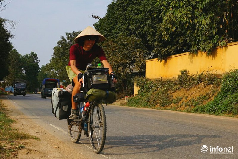 Chân dung chàng trai Nhật Bản đạp xe qua 64 quốc gia - ảnh 28