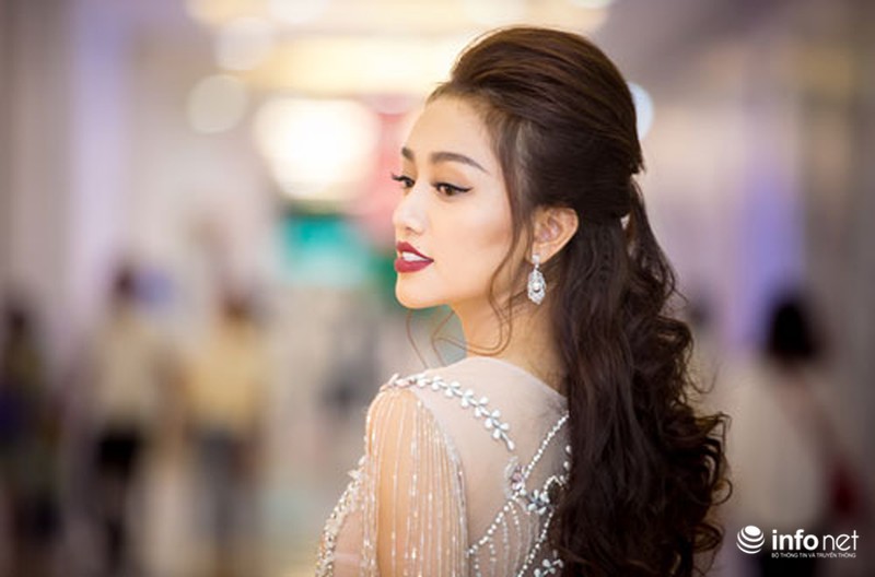 Vân Anh Scarlet khoe nhan sắc quyến rũ trong tiệc khai trương V-Fashion designers - ảnh 8