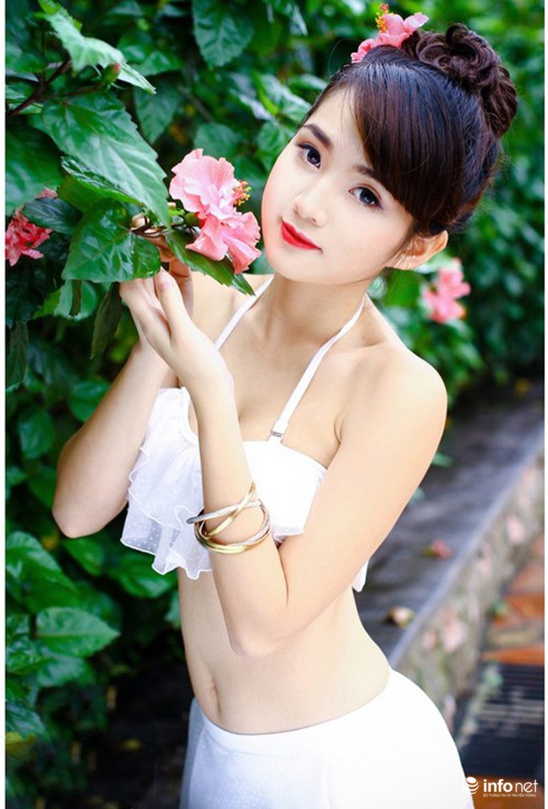 Bộ ảnh “song sinh” ấn tượng của hot girl Ngoại thương - ảnh 9