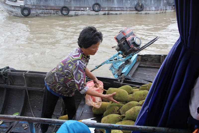 Cuộc sống thường nhật của dân chợ nổi Cái Răng Cần Thơ - ảnh 5