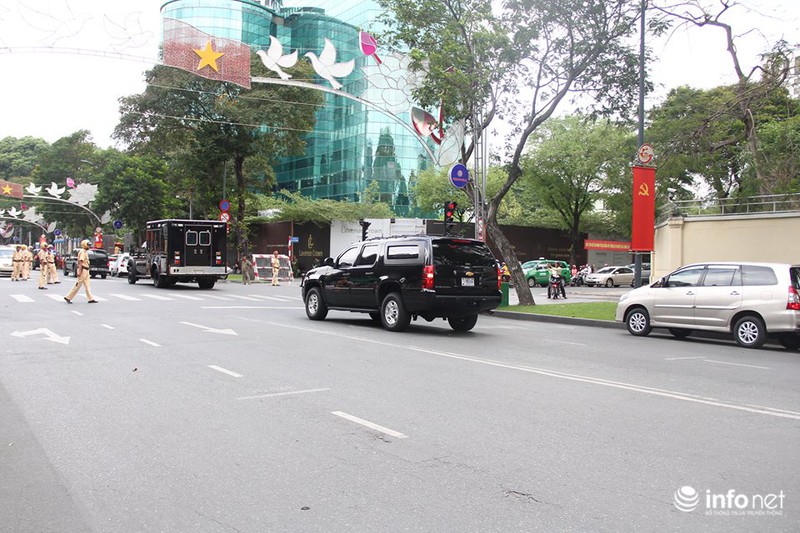 TP.HCM: Đoàn xe sẵn sàng đón Tổng thống Hoa Kỳ Obama - ảnh 2