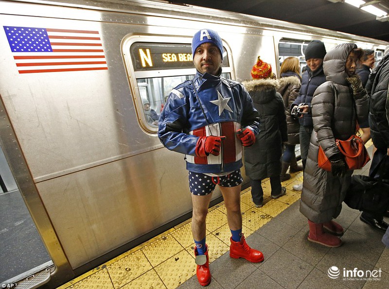 Cười ngất với