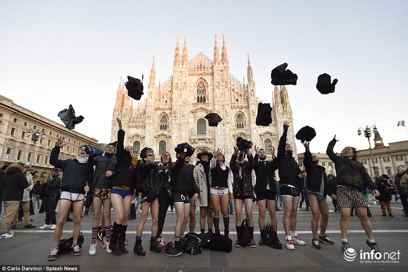 Cười ngất với