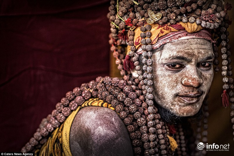 Bí ẩn về người Aghori sống tại các nghĩa địa Ấn Độ - ảnh 2