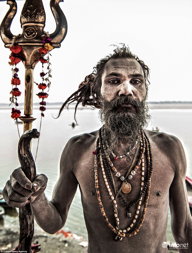 Bí ẩn về người Aghori sống tại các nghĩa địa Ấn Độ - ảnh 8