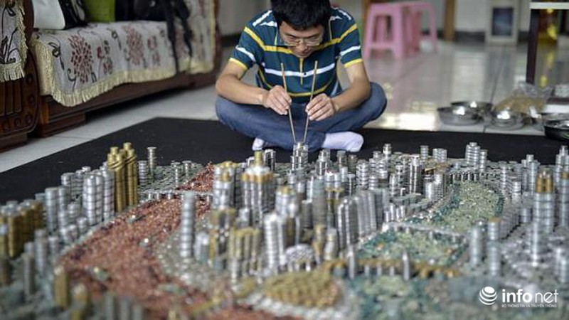 Tạo ra thành phố từ 50.000 đồng xu - ảnh 2