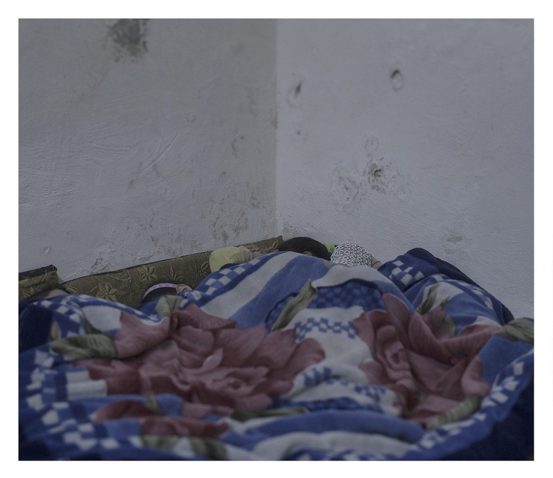 Giấc ngủ nhọc nhằn của những em bé tị nạn Syria - ảnh 20