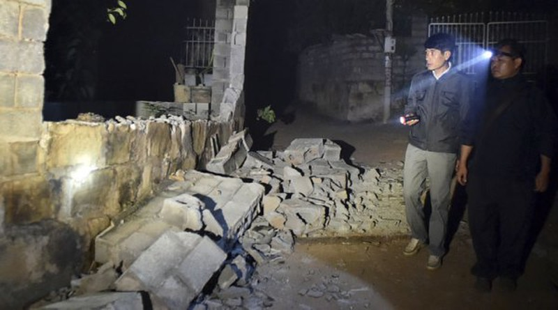 Động đất Trung Quốc: 1 người chết, 324 người bị thương - ảnh 4