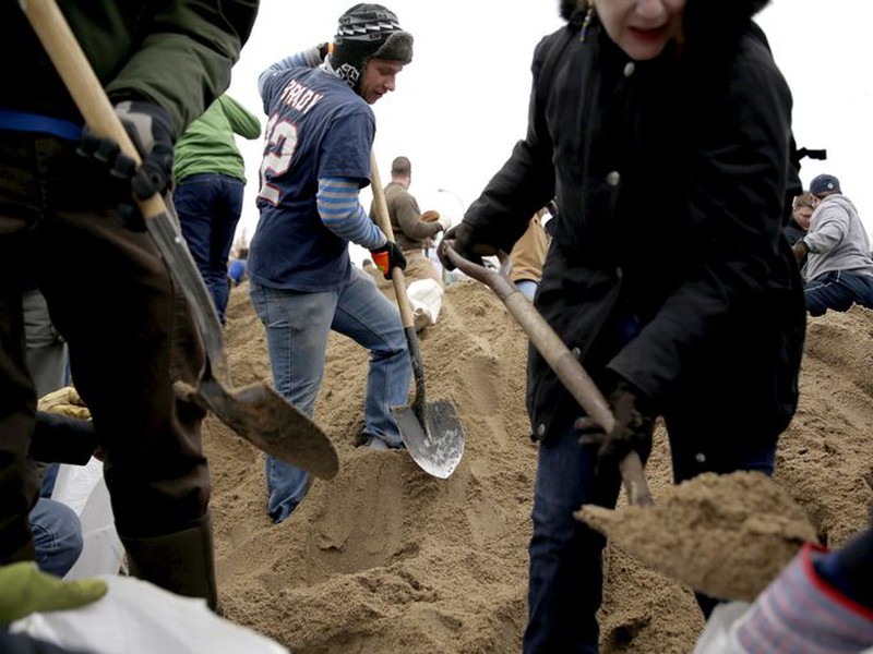 Mỹ: Ngập lụt khiến 13 người thiệt mạng - ảnh 5