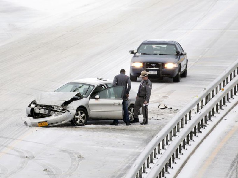 Mỹ: Ngập lụt khiến 13 người thiệt mạng - ảnh 9