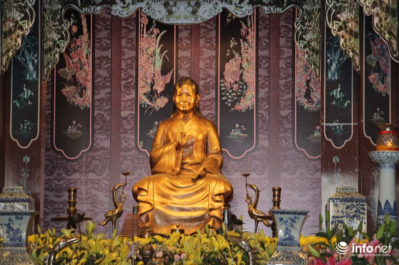 Chùa Tam Chúc Thờ Vợ Xuân Trường: Khám Phá Đền Tứ Ân và Những Điều Thú Vị