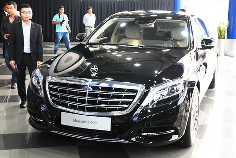 Ngắm ‘khoang hạng nhất’ của Maybach S 600 - ảnh 1