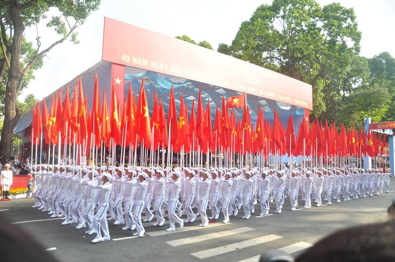 Toàn cảnh lễ Diễu binh chào mừng 40 năm Thống nhất đất nước (30/4/2015) - ảnh 57