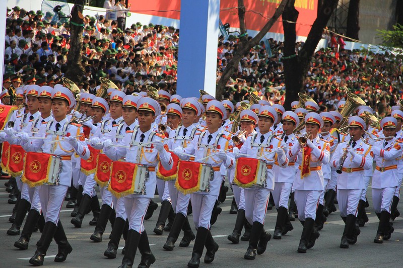 Toàn cảnh lễ Diễu binh chào mừng 40 năm Thống nhất đất nước (30/4/2015) - ảnh 62