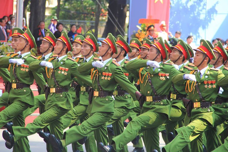 Toàn cảnh lễ Diễu binh chào mừng 40 năm Thống nhất đất nước (30/4/2015) - ảnh 12