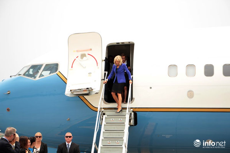 Đệ nhị phu nhân Mỹ đã đến Nội Bài, thăm Việt Nam - ảnh 1