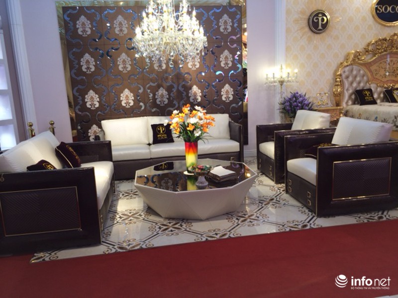 Tận mục bộ sofa bình dị có giá hơn 1 tỷ đồng - ảnh 5