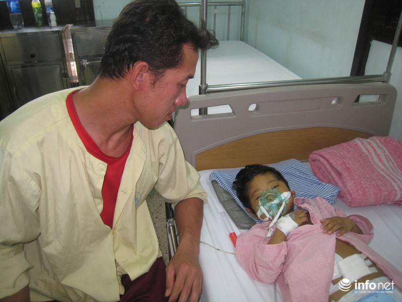 Hành trình chữa bệnh của bé gái người Lào tại Việt Nam - ảnh 3