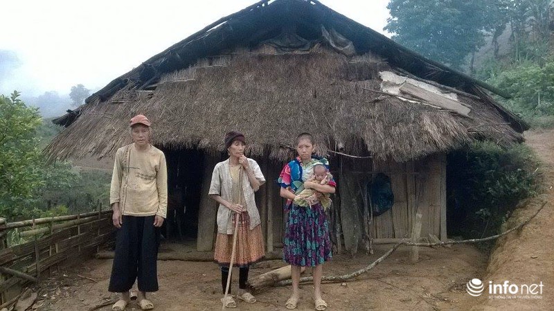 Xót xa người mẹ 16 tuổi bị ung thư cầu khẩn cứu con mình - ảnh 1