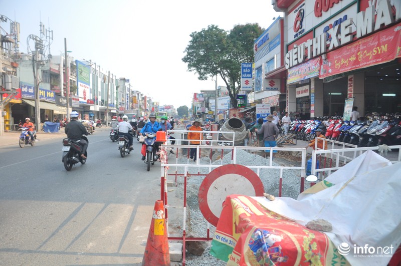 Cận cảnh những con đường bị “cày xới” ngổn ngang ở Sài Gòn - ảnh 6