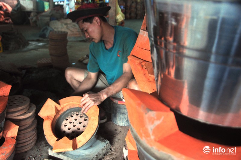 “Lò ông Táo” độc nhất vô nhị ở Sài Gòn - ảnh 14