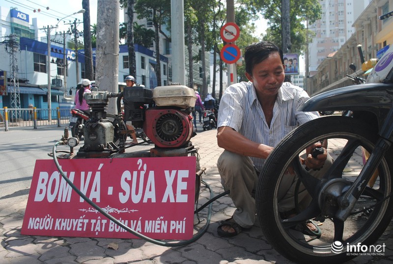 Ấm áp tình người trên những cung đường, góc phố Sài Gòn - ảnh 4