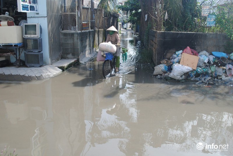 Những con đường không mưa vẫn ngập giữa Sài Gòn - ảnh 4